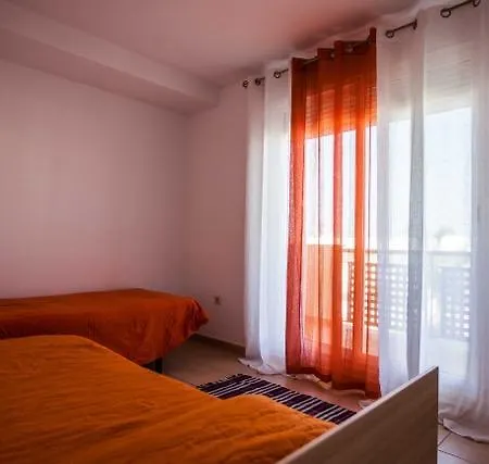 別荘 Cozy Townhouse In El Madronal *